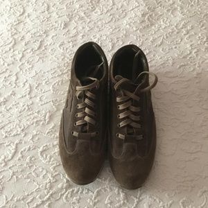 mens casual shoes
